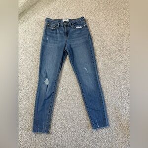 Denizen from Levi’s Mid Rise Skinny Jeans – Distressed Blue Denim 30 inch waist